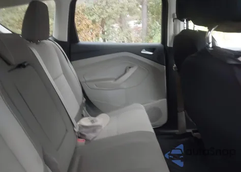 2014 Ford Escape Se z USA, uszkodzony, nr VIN 1FMCU0GX9EUA34857